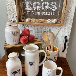 Retired Rae Dunn Moo Pitcher. HTF OG. In Excellent condition.